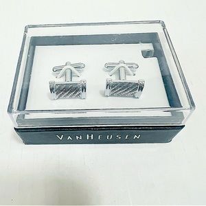 New Men's VAN HEUSEN Cufflinks/ Tie Clip Set